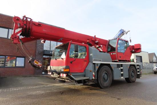 Liebherr LTM 1040-2.1