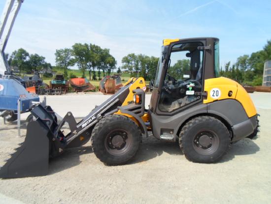Mecalac AX850-28
