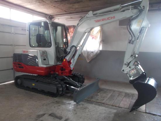 Takeuchi tb235,2009,3148Bst,powertilt,3loffel,neue ketten