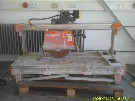 Clipper CST100