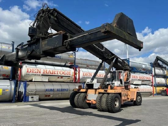 Kalmar DC38000 RS Reachstacker, 1990 year, 38T. lifting