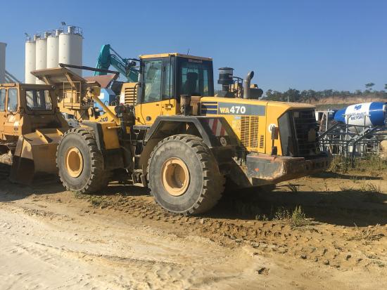 Komatsu WA470-6