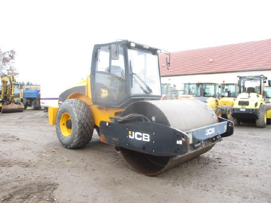 JCB VM 132 D