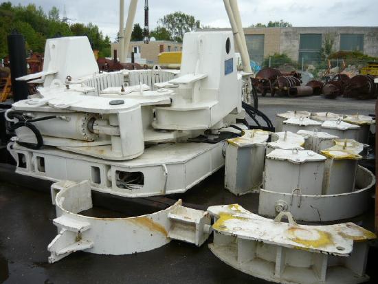 Leffer VRM 150 KL casing oscillator / Verrohrungsmaschine