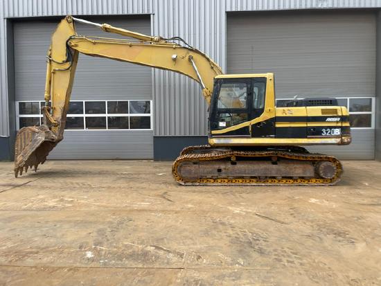 Caterpillar 320BL - Including bucket with teeth / hammerlines