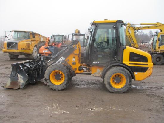 JCB 407