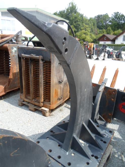MBRI40-204