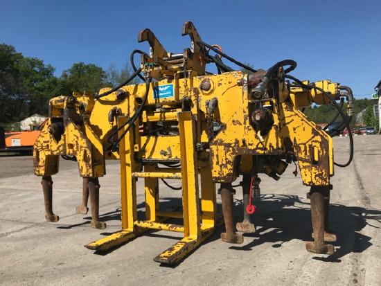 Windhoff mobile Stopfmaschine AST 8 für Schotter