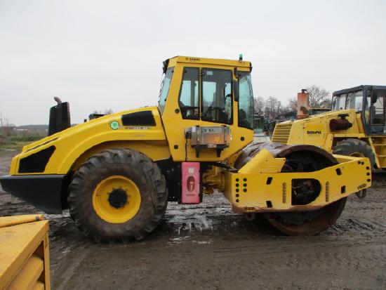 Bomag BW 213 DH-4 Vario Klima