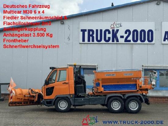 Multicar M30 6x4 3 Achsen Winterdienst Schild +Streuer