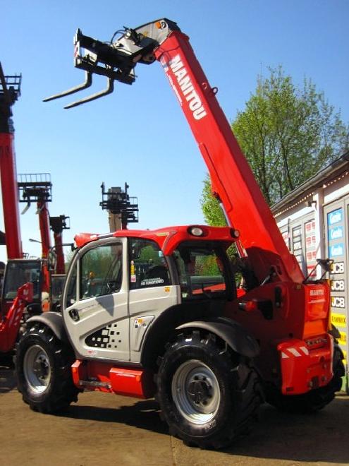 Manitou MLT 840 - 137 PS TURBO ** 7.6m / 4t. ** 40 km/h