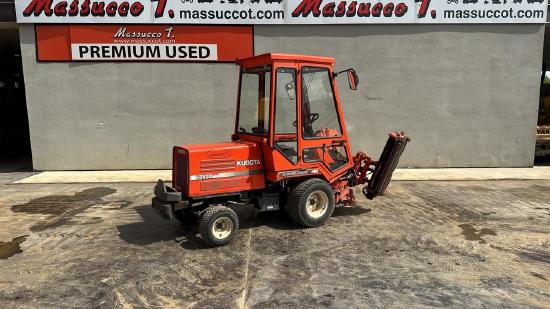 Kubota F2400