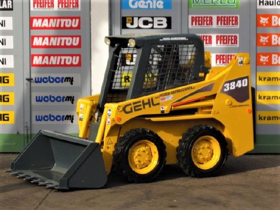 Gehl Kompaktlader GEHL 3840 - vgl. 3636 4240