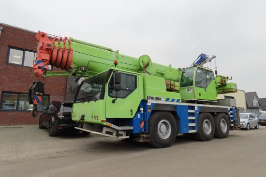 Liebherr LTM 1055-3.2