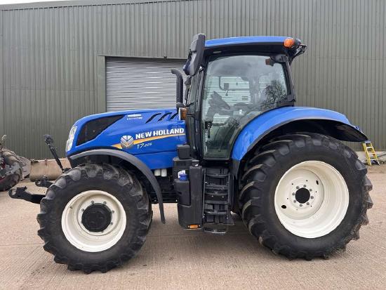 New Holland T7.225 AutoCommand