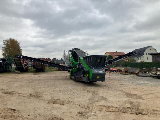 Terex Falcon 820