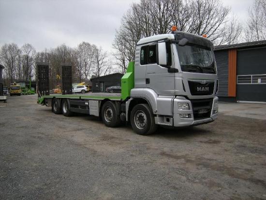 MAN 35.400 mit Zanner Plateau, Rampen, Winde