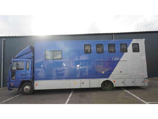 Volvo FL 6-9 HORSE TRANSPORT 341.000KM MANUAL GEARBOX