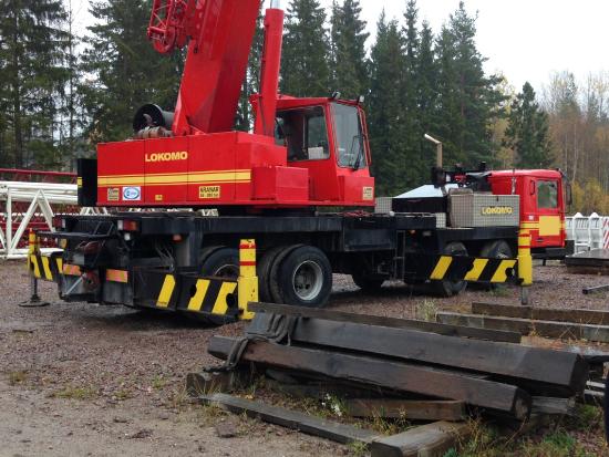 Lokomo 353(50ton)30m(hydraulik)+6m(mekanik)+14m+2-hooks