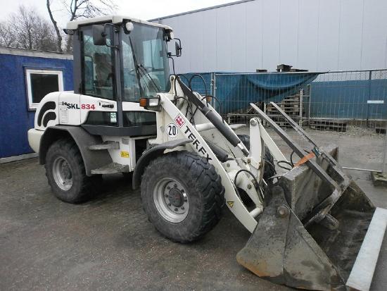 Schaeff SKL834