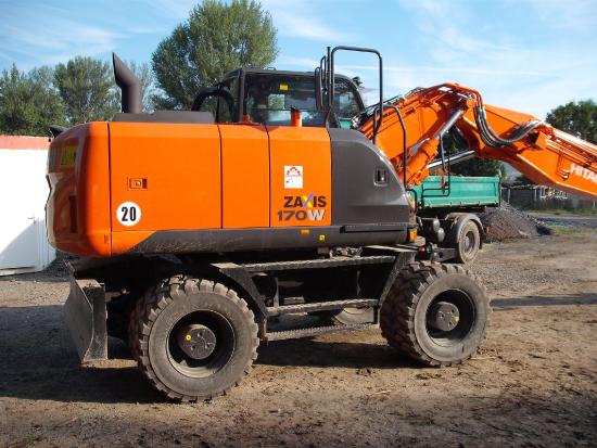 Hitachi ZX170W-5 OilQuick 70/55