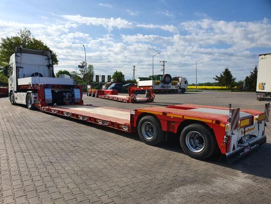Faymonville MAX Trailer 2 axle low bed, pneumatic suspension