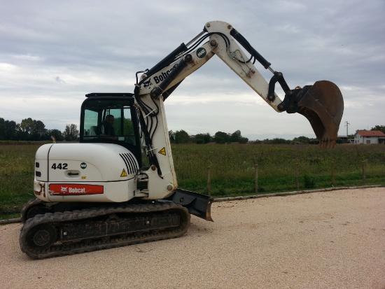 Bobcat 442