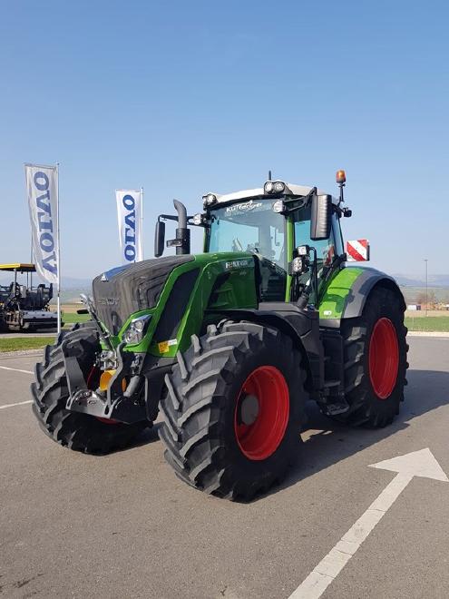 Fendt 828 Vario Profi Plus
