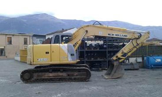 New Holland 145