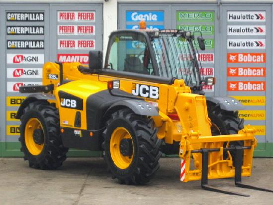 JCB 535 - 95 4x4x4 ** 9.5m / 3.5t. ** Zusatzhydr.