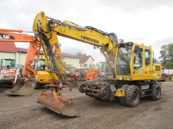 Liebherr A 900 C ZW