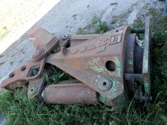 Montabert MB400 Abbruchzange
