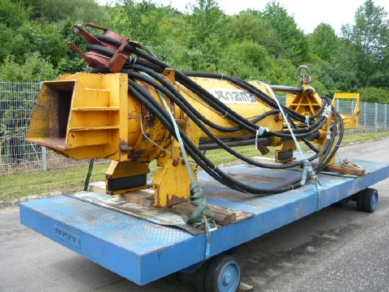 Menck MHF 3-4 Impact hammer / Freifallbär