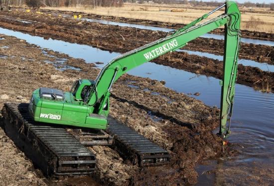 Marsh buggy swamp buggy