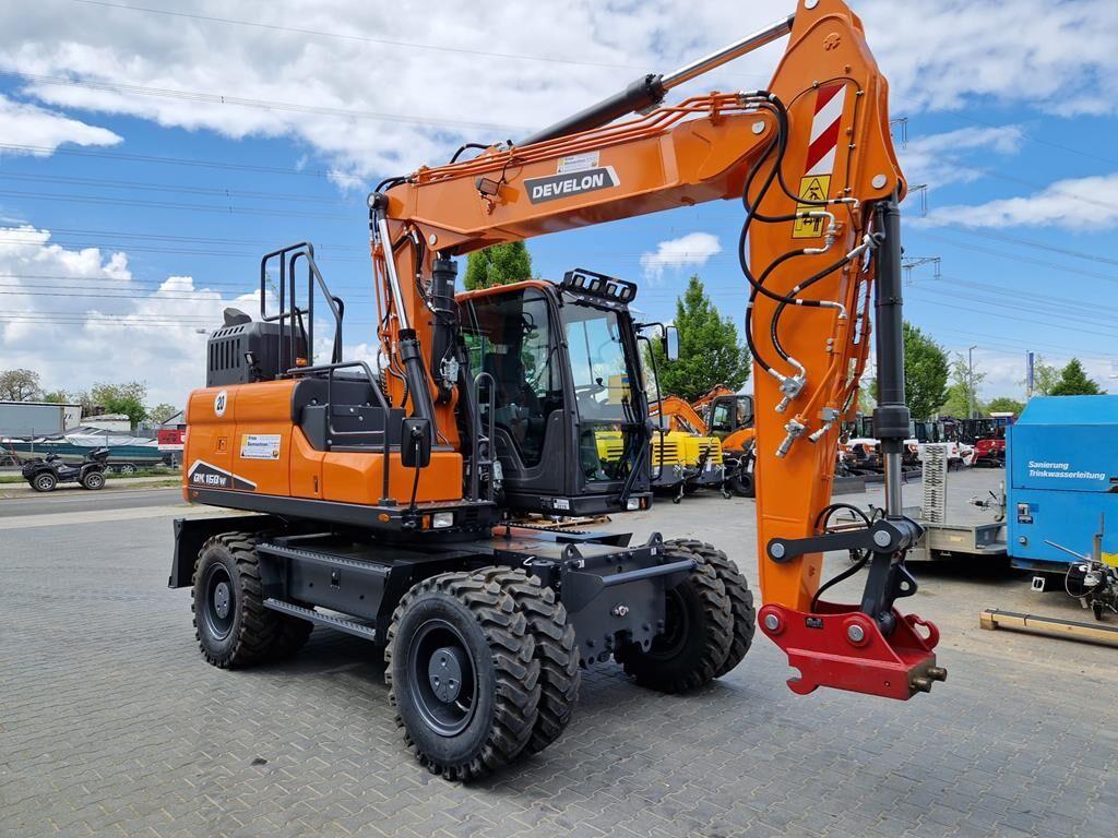 Doosan DX 160 W-7 Mobile excavator buy used in Rhineland
