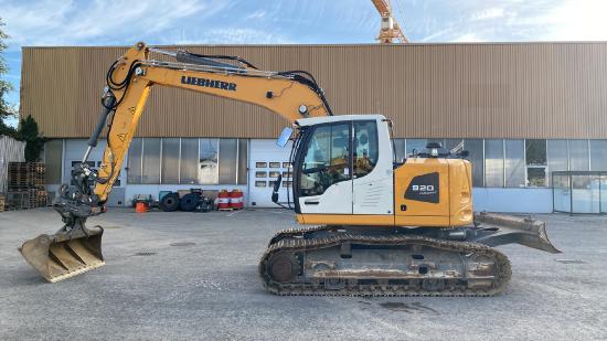 Liebherr R 920 Compact