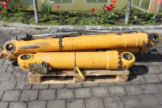 Liebherr R 924 compact