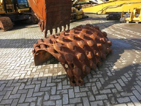 Caterpillar CS423E