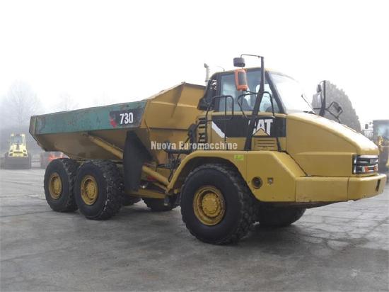Caterpillar 730