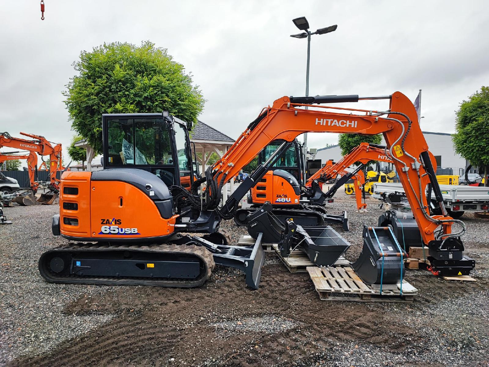 Hitachi ZX65 USB-6 Mini excavator buy new in Lower Saxony