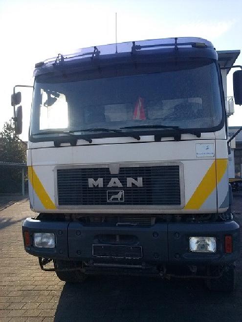 MAN T46