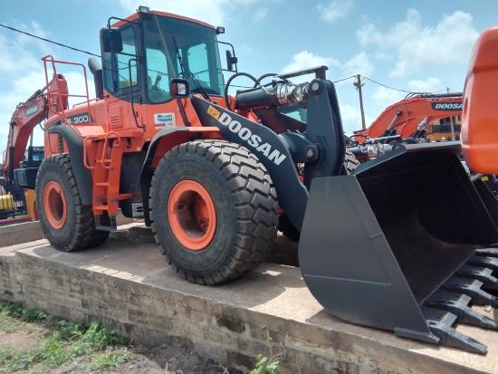 Doosan DL300A
