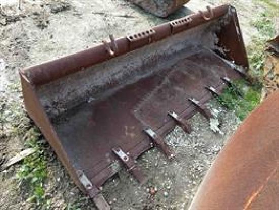 BENNA PER MINIPALA 2000MM CON DENTI