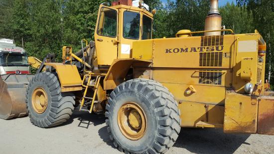 Komatsu W-180