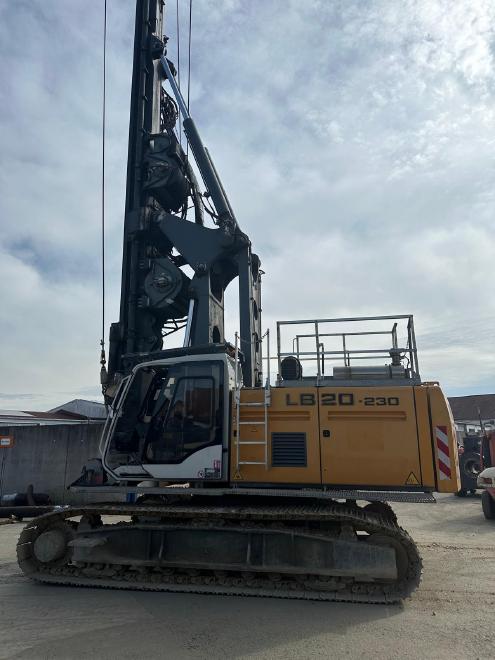 Liebherr LB20/230