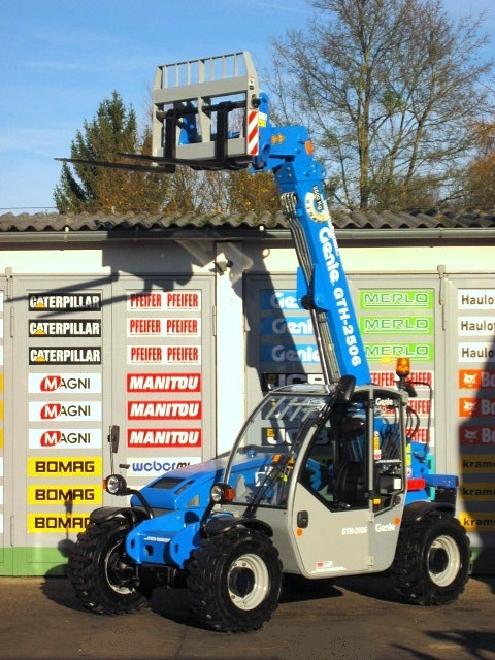 Genie TEREX GENIE GTH 2506 III 4x4x4 6m/2.5t vgl. MT 523