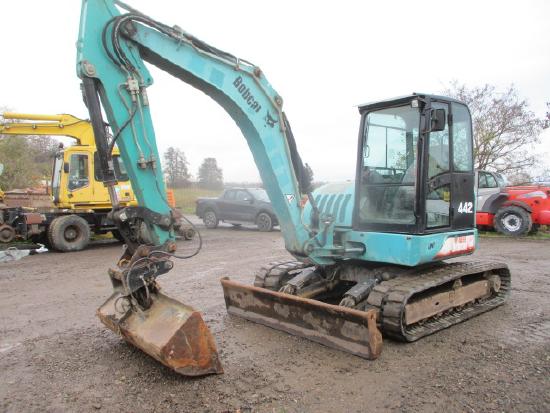 Bobcat 442
