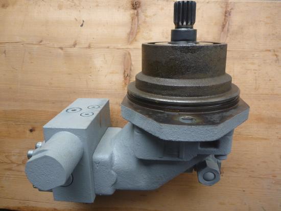 O&K Fahrölmotor RH 8