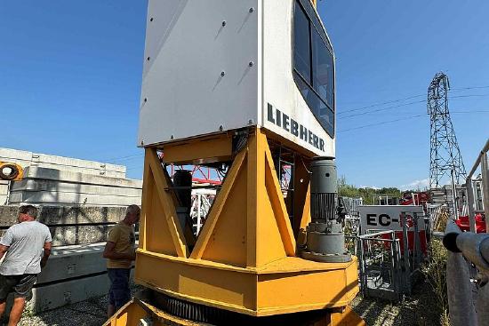 Liebherr 200 EC-H 10 Litr.