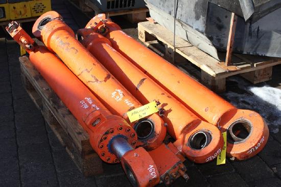 Atlas 1604 LC